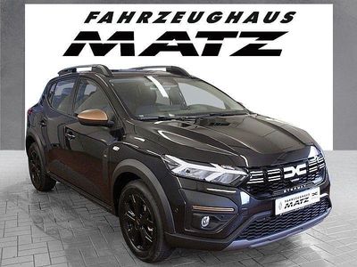Neu Dacia Sandero Extreme 90 PS (66 kW) 2025 Schwarz Limousine
