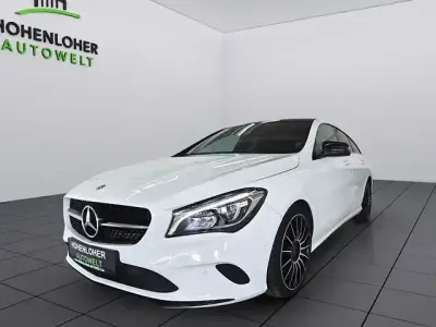 Używany Mercedes CLA250 Shooting Brake 224 KM (164 kW) 2019 Biały Kombi