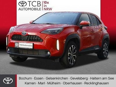 Karminarot metallic Gebraucht 2022 Toyota Yaris Hybrid Connect Style Kleinwagen | 23.199 € (Teuer)