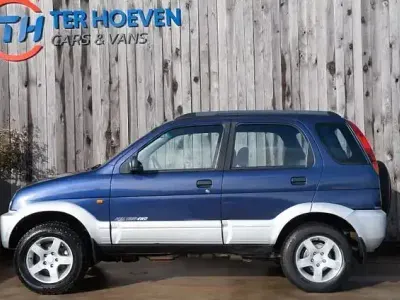 Second-hand Daihatsu Terios 83 CP (61 kW) 1998 Albastru SUV