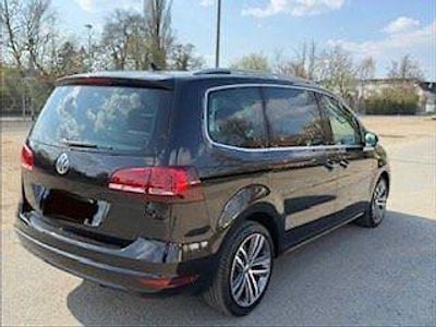 Gebraucht VW Sharan Highline 184 PS (135 kW) 2016 Schwarz Van / Kleinbus