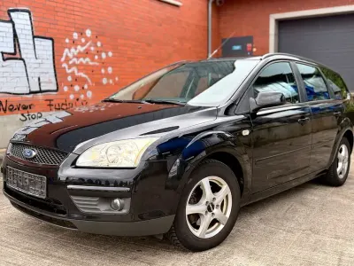 Brugt Ford Focus Style 101 HK (74 kW) 2007 Sort Sedan