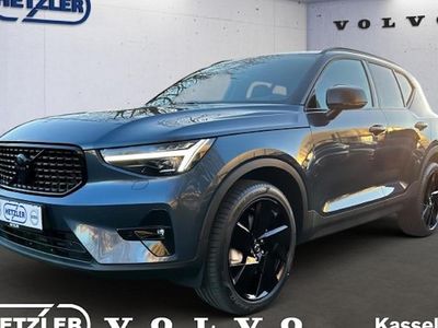 Neu Volvo XC40 Plus 163 PS (119 kW) 2026 Blau SUV