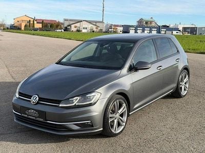 Gebraucht VW Golf VII Sport 150 PS (110 kW) 2019 Grau Limousine