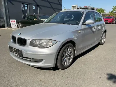 Usata BMW 118 143 CV (105 kW) 2007 Argento Utilitaria
