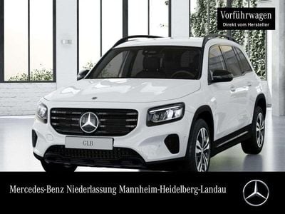 Weiß Gebraucht 2025 Mercedes GLB200 Progressive SUV | 38.290 € (Guter Preis)