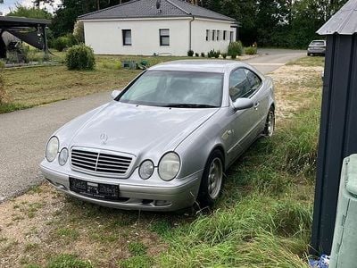 Mercedes CLK230