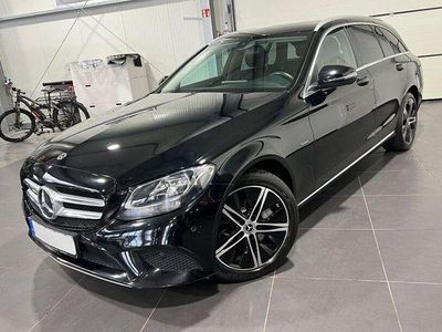 Second-hand Mercedes C300e 211 CP (155 kW) 2020 Negru Break