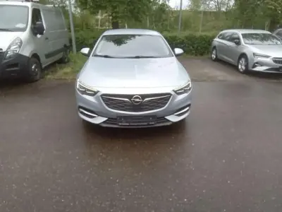 Gebraucht Opel Insignia Innovation 170 PS (125 kW) 2017 Grau Kleinwagen