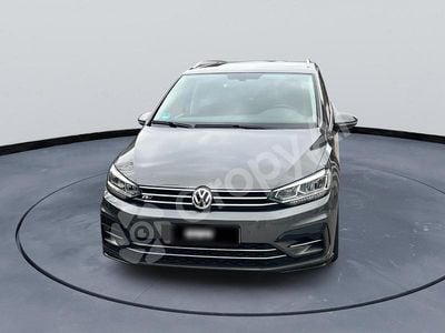 Usata VW Touran R-line 150 CV (110 kW) 2017 Grigio Monovolume