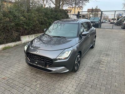 Grau Gebraucht 2025 Suzuki Swift Comfort Limousine | 18.999 € (Teuer)