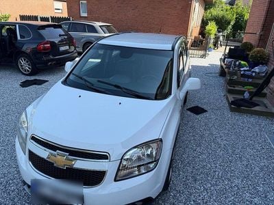 Gebraucht Chevrolet Orlando 163 PS (119 kW) 2012 Weiß Van / Kleinbus