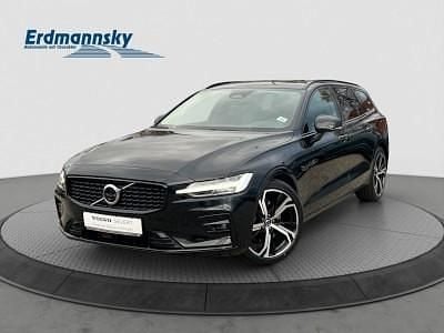 Onyx black (schwarz) Gebraucht 2025 Volvo V60 Plus Kombi | 37.460 € (Guter Preis)