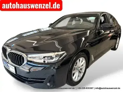 Gebraucht BMW 520 Sport Line 190 PS (139 kW) 2021 Schwarz Limousine