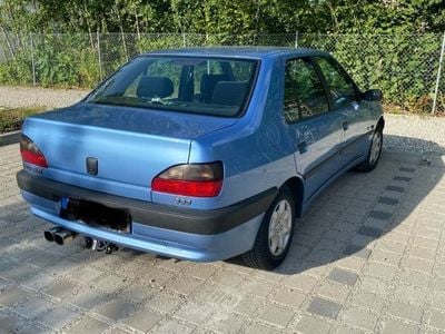 Peugeot 306