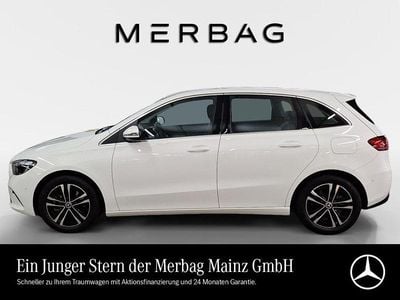 Gebraucht Mercedes B250e Progressive 163 PS (119 kW) 2025 Weiß Van / Kleinbus