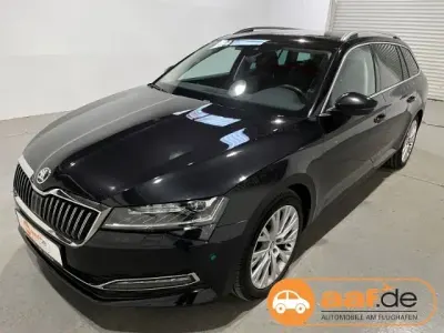 Gebraucht Skoda Superb Style 200 PS (147 kW) 2022 Schwarz Kombi