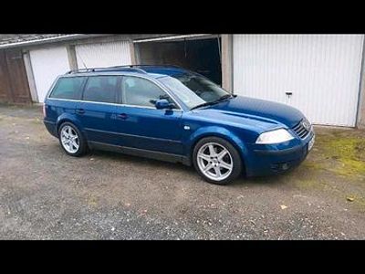 Gebraucht VW Passat 2001 Blau Kombi
