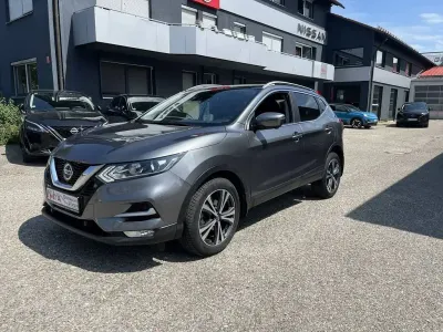 Gebraucht Nissan Qashqai N-Connecta 159 PS (116 kW) 2019 Grau SUV