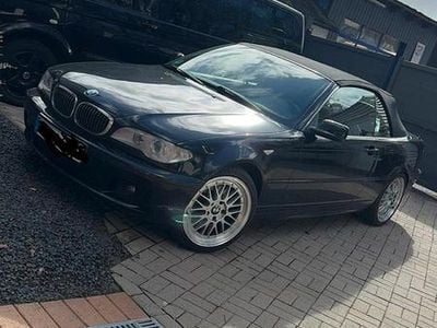 Gebraucht BMW 330 Cabriolet Sport Line 231 PS (169 kW) 2005 Schwarz Cabrio