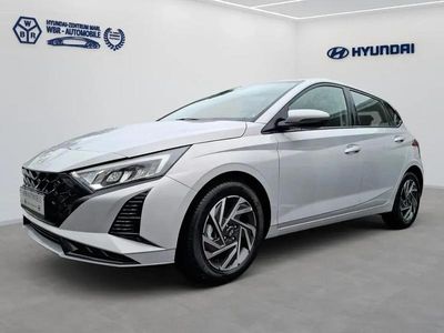 Neu Hyundai i20 Trend 101 PS (74 kW) 2025 Grau Limousine