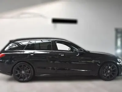Używany Mercedes C63 AMG AMG 476 KM (350 kW) 2016 Czarny Kombi