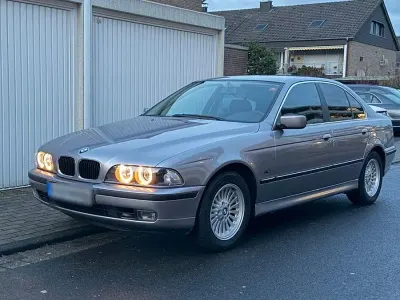 Second-hand BMW 520 150 CP (110 kW) 1997 Argintiu Berlinǎ