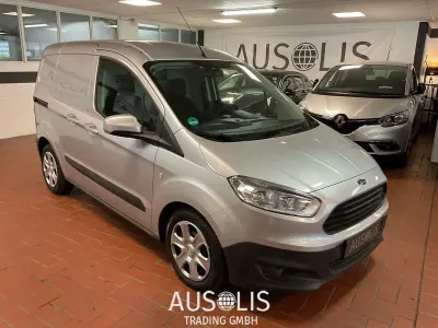 Gebraucht Ford Courier Trend 75 PS (55 kW) 2018 Silber Van / Kleinbus