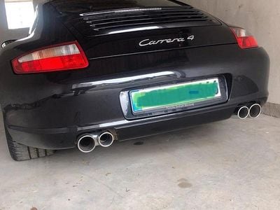 Porsche 911 Carrera 4