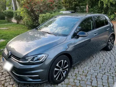 Second-hand VW Golf VII IQ Drive 150 CP (110 kW) 2019 Gri Berlinǎ