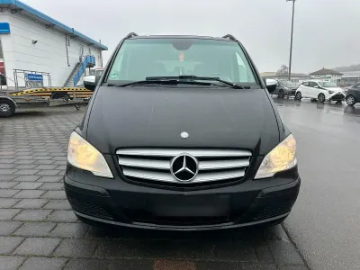 Gebraucht Mercedes Viano 224 PS (164 kW) 2011 Schwarz Van / Kleinbus
