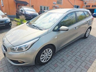 Second-hand Kia Ceed Sportswagon Attract 99 CP (72 kW) 2013 Break