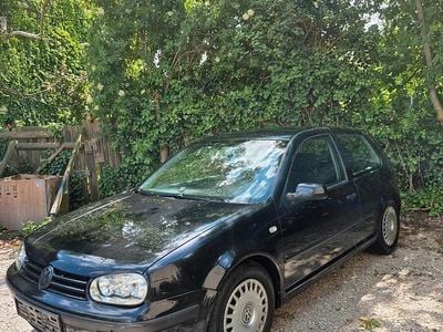 VW Golf IV