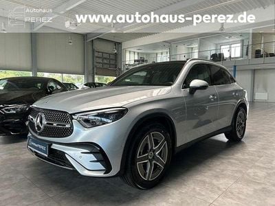 Gebraucht Mercedes GLC300 Premium 258 PS (189 kW) 2023 Silber SUV