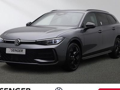 Nuova VW Passat R-line 272 CV (200 kW) 2025 Grigio Station wagon