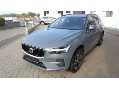 Usata Volvo XC60 Momentum 197 CV (144 kW) 2021 Grigio SUV