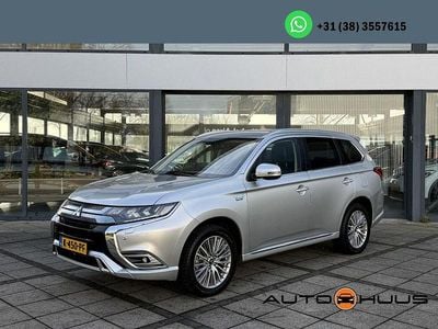 Gebraucht Mitsubishi Outlander P-HEV Intense 135 PS (99 kW) 2021 Grau SUV
