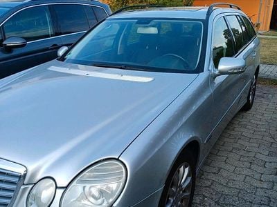 Mercedes E220