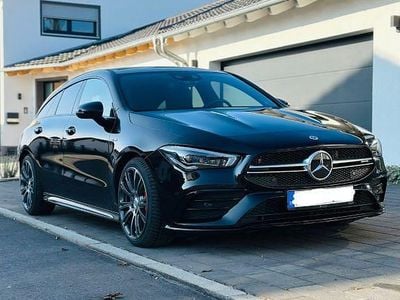 Gebraucht Mercedes CLA35 AMG Shooting Brake AMG 306 PS (225 kW) 2023 Schwarz Kombi