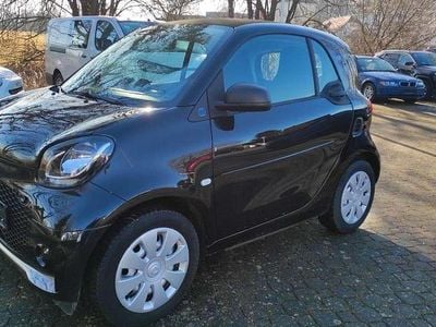 Schwarz Gebraucht 2021 Smart ForTwo Coupé Coupé | 9.490 € (Fairer Preis)