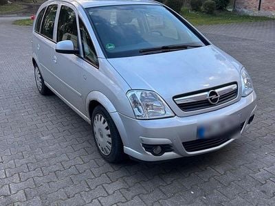 Gebraucht Opel Meriva 90 PS (66 kW) 2008 Silber Van / Kleinbus