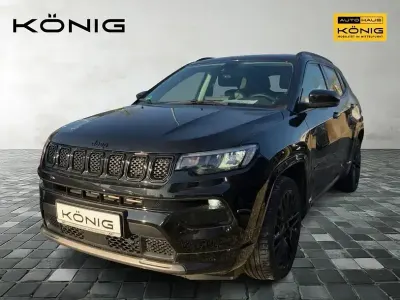 Second-hand Jeep Compass Altitude 131 CP (96 kW) 2023 Negru SUV
