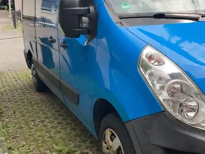 Gebraucht Renault Master 150 PS (110 kW) 2013 Blau Limousine