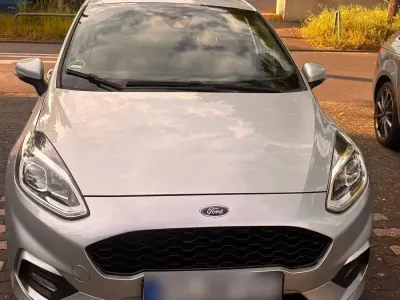 Gebraucht Ford Fiesta ST-Line 100 PS (73 kW) 2019 Silber Kleinwagen