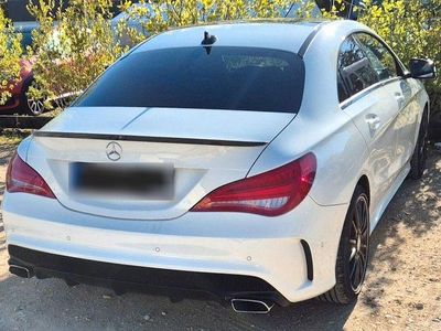 Usata Mercedes CLA250 AMG line 211 CV (155 kW) 2016 Bianco Berlina