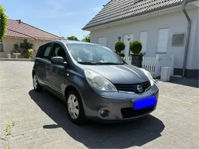 Gebraucht Nissan Note 86 PS (63 kW) 2010 Grau Kleinwagen