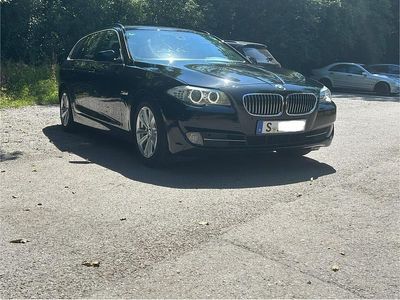 BMW 523
