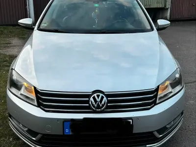 Gebraucht VW Passat 103 PS (75 kW) 2013 Grau Kombi