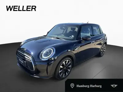 Używany Mini Cooper 136 KM (100 kW) 2022 Czarny Hatchback