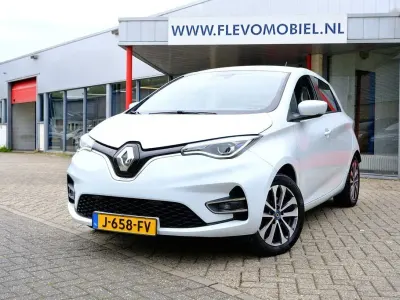Usata Renault Zoe Zen 100 kW (136 CV) 2020 Bianco Utilitaria